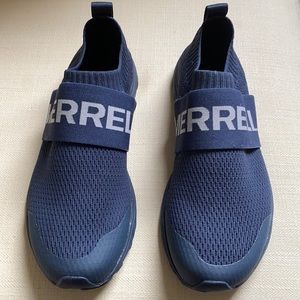 Women’s Merrell sneakers navy size 9.5